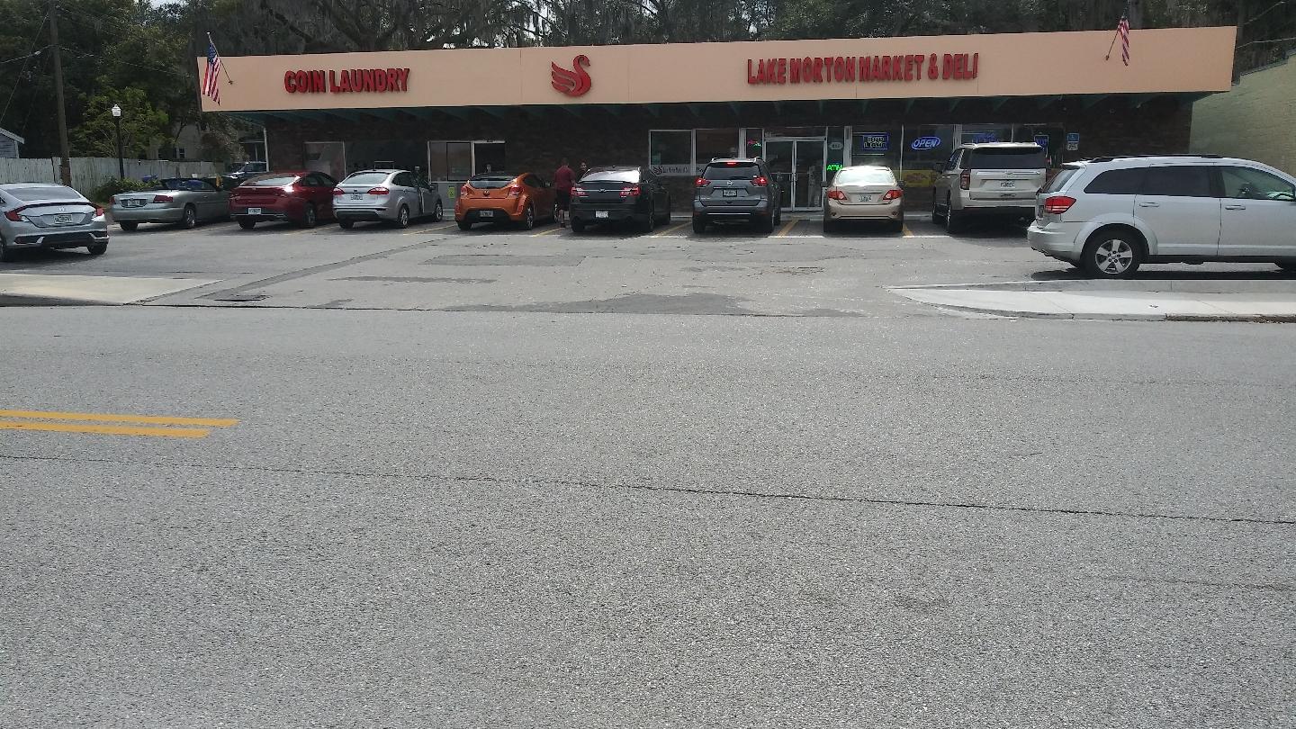 Lake Morton Market & Deli